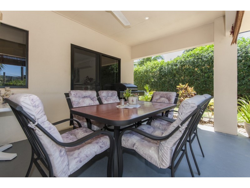 19 Shalom Close, Cooya Beach QLD 4873