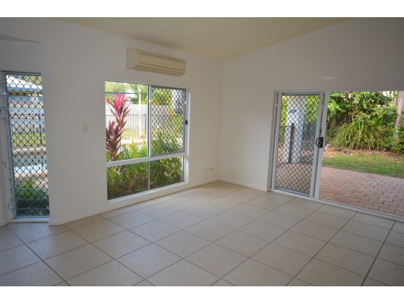 24 Brolga Street, Port Douglas QLD 4877