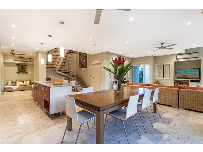 10/31-39 Murphy Street (Latitude 16), Port Douglas QLD 4877