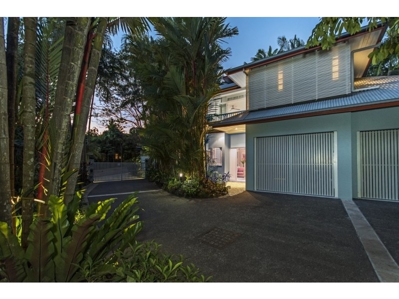 10/31-39 Murphy Street (Latitude 16), Port Douglas QLD 4877