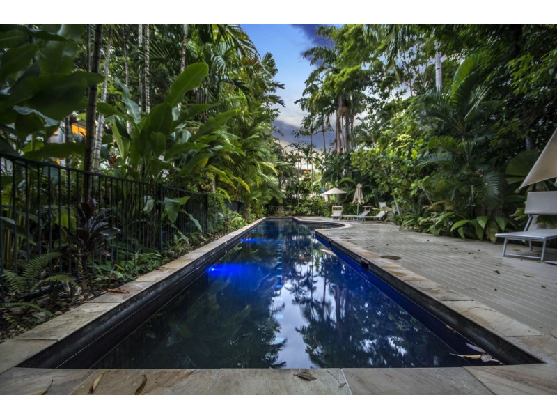 10/31-39 Murphy Street (Latitude 16), Port Douglas QLD 4877
