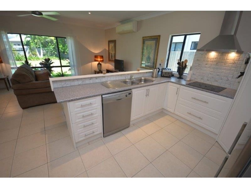 12 Sandpiper Street, Port Douglas QLD 4877