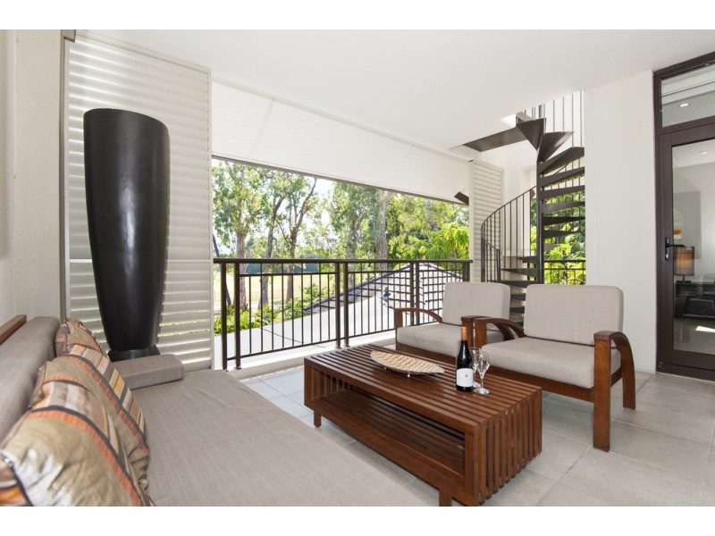 215/22 Mitre Street (Sea Temple), Port Douglas QLD 4877