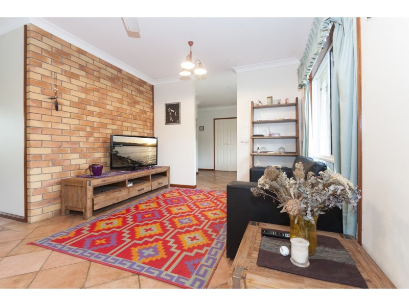 8 Shalom Close, Cooya Beach QLD 4873