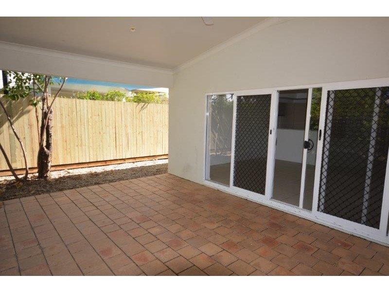 24 Brolga Street, Port Douglas QLD 4877
