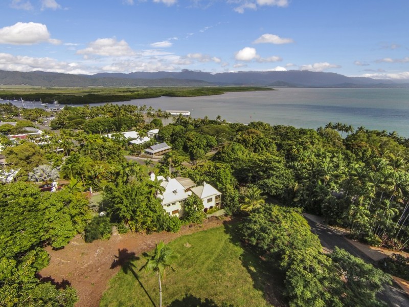 2 Murphy Street, Port Douglas QLD 4877