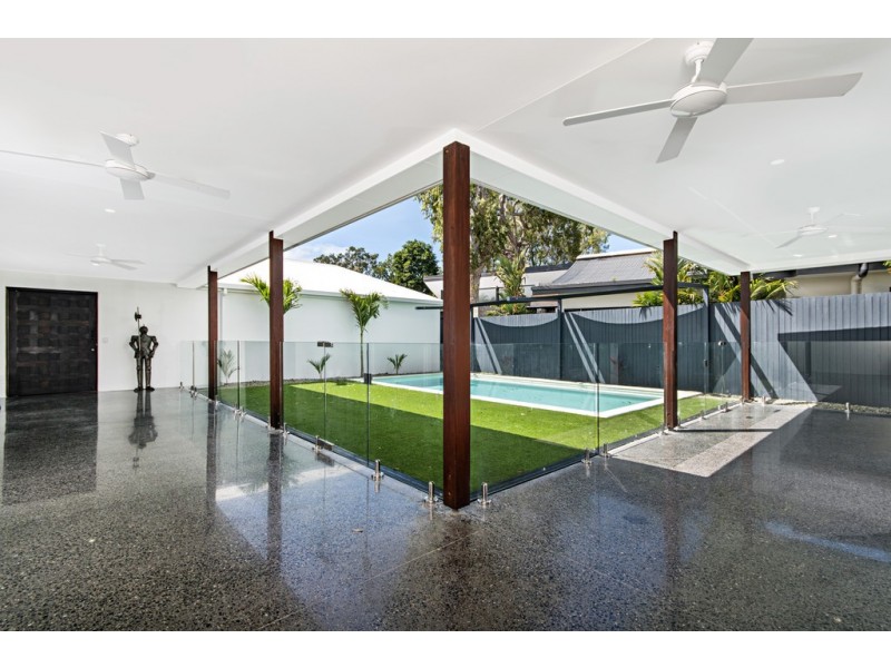 17/14 Barrier Street (The Sands Estate), Port Douglas QLD 4877