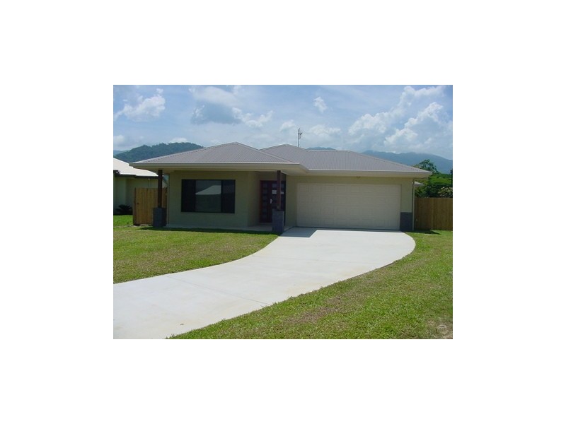 18 Spoonbill Close, Mossman QLD 4873