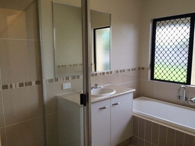 18 Spoonbill Close, Mossman QLD 4873