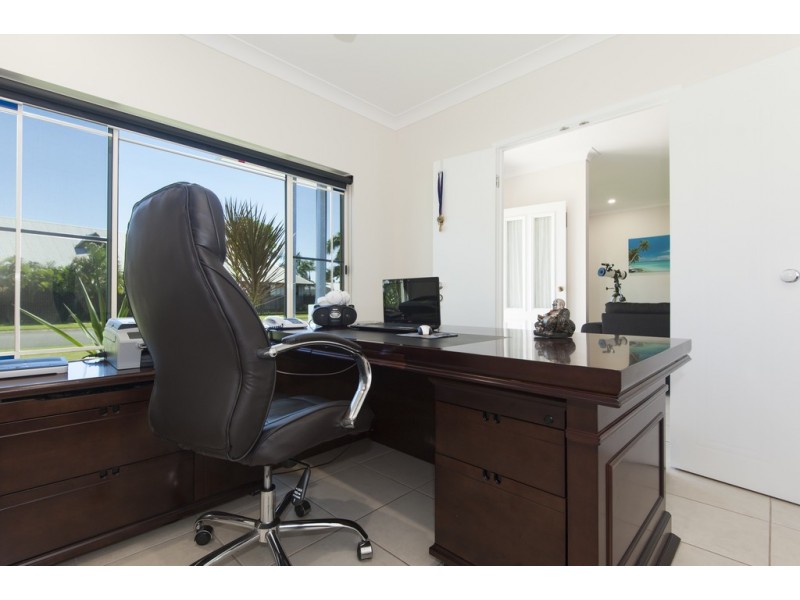 4 Sandpiper Street, Port Douglas QLD 4877