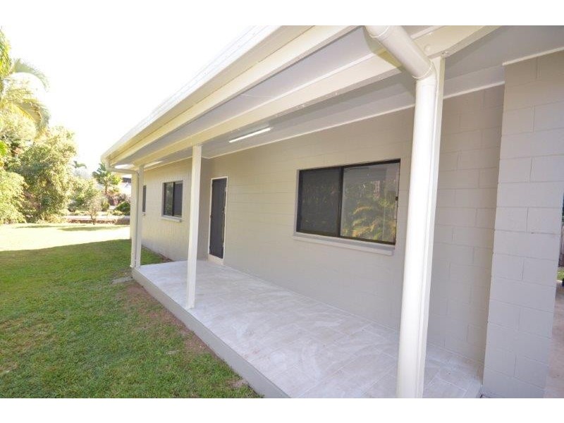 7 Palm Street, Cooya Beach QLD 4873