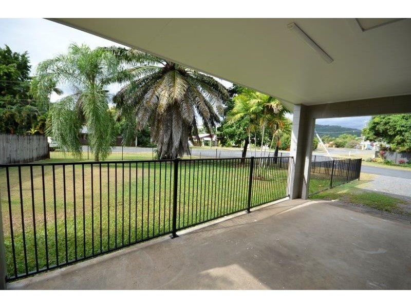 7 Palm Street, Cooya Beach QLD 4873