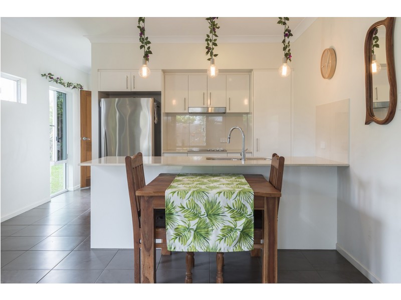 18 Julaji Close, Cooya Beach QLD 4873