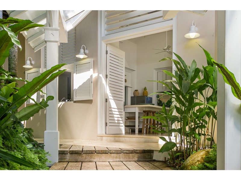 7 Wharf Street, Port Douglas QLD 4877