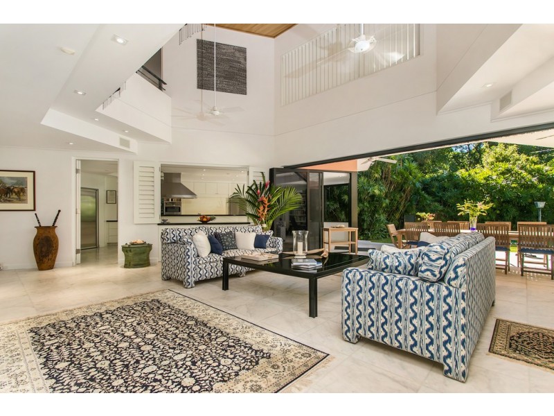 2 Solander Boulevard, Port Douglas QLD 4877