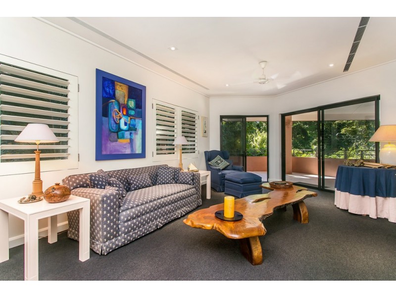 2 Solander Boulevard, Port Douglas QLD 4877