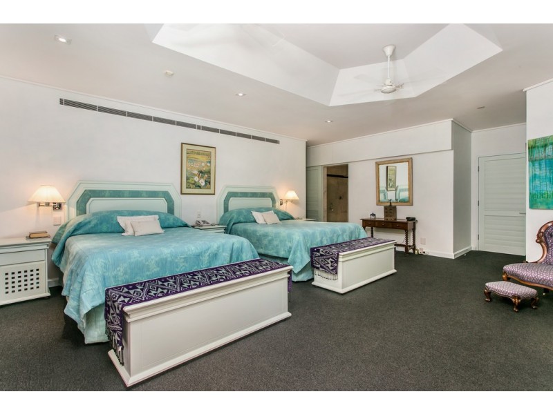 2 Solander Boulevard, Port Douglas QLD 4877