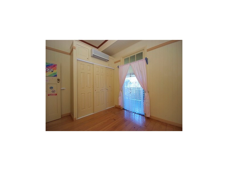 23 Owen Street, Mossman QLD 4873