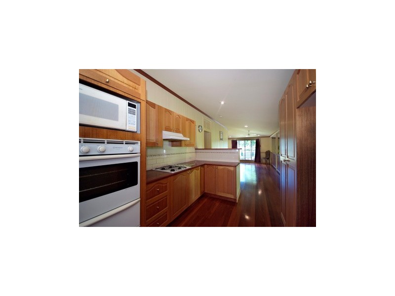 23 Owen Street, Mossman QLD 4873
