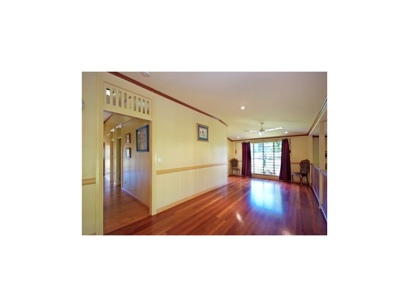 23 Owen Street, Mossman QLD 4873