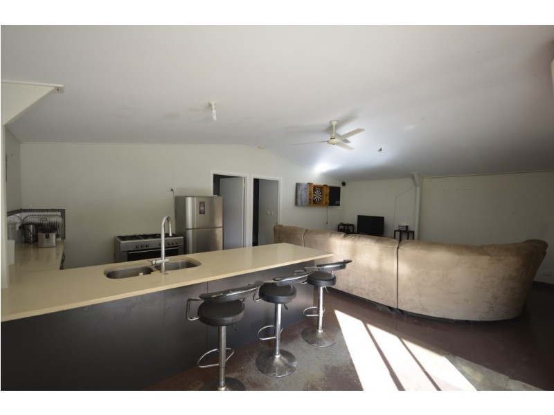 21 Orchid Ave, Rocky Point QLD 4873