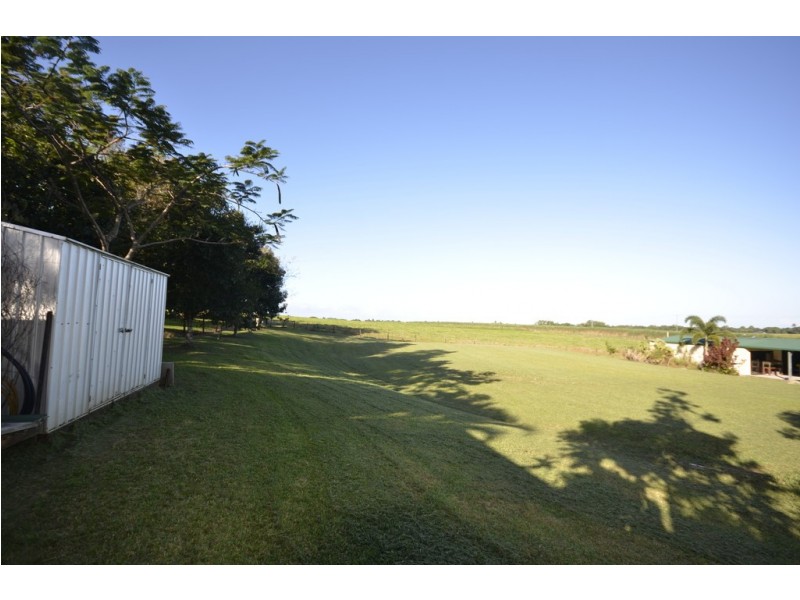 21 Orchid Ave, Rocky Point QLD 4873