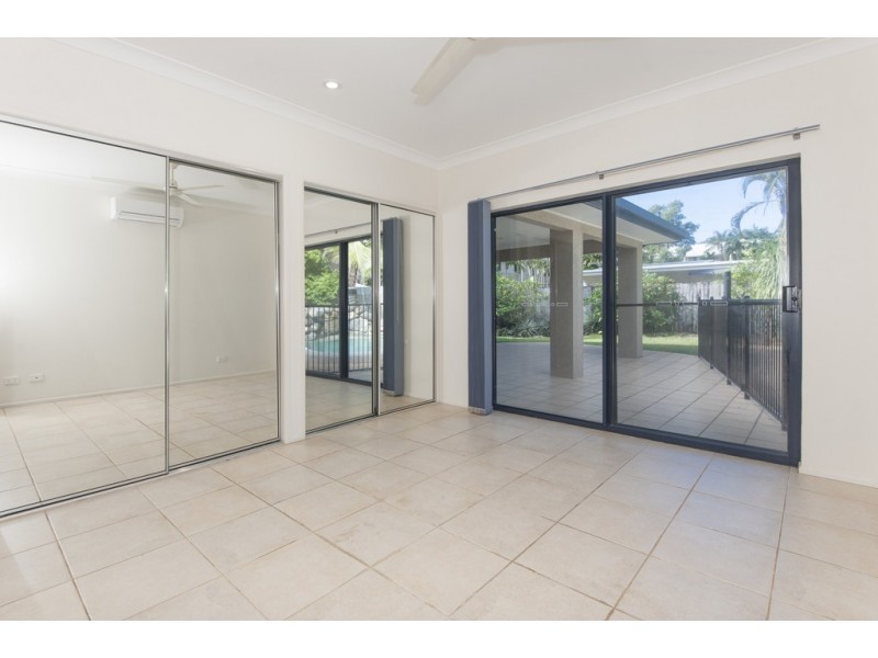 16 Ti Tree Street, Port Douglas QLD 4877