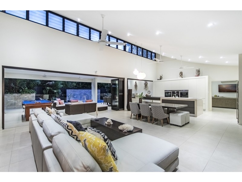 18/14 Barrier Street (The Sands), Port Douglas QLD 4877