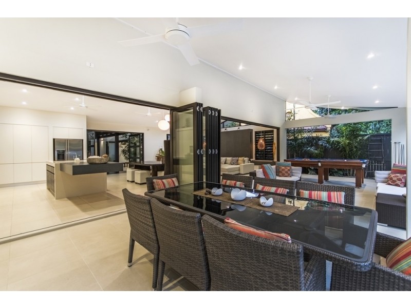 18/14 Barrier Street (The Sands), Port Douglas QLD 4877