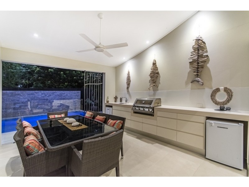 18/14 Barrier Street (The Sands), Port Douglas QLD 4877