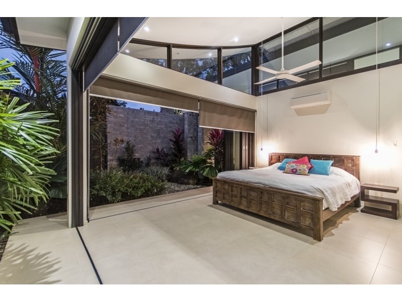 18/14 Barrier Street (The Sands), Port Douglas QLD 4877