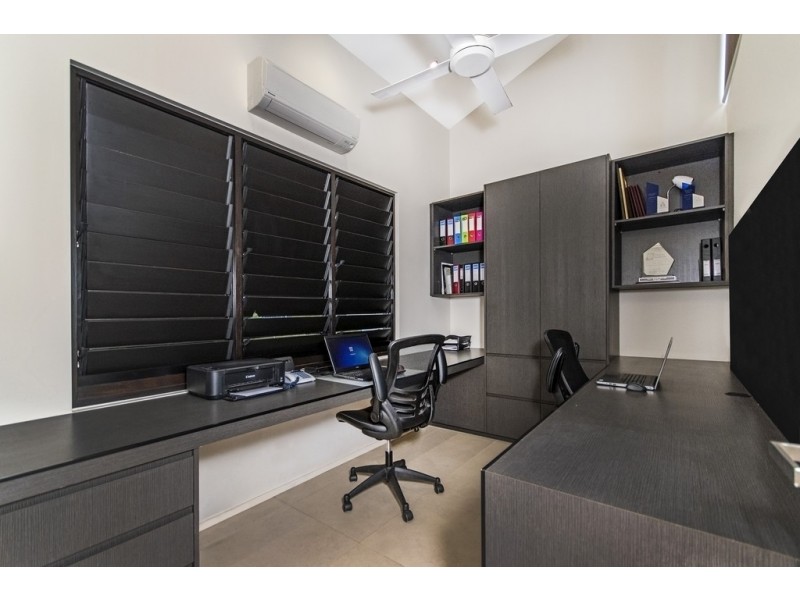 18/14 Barrier Street (The Sands), Port Douglas QLD 4877
