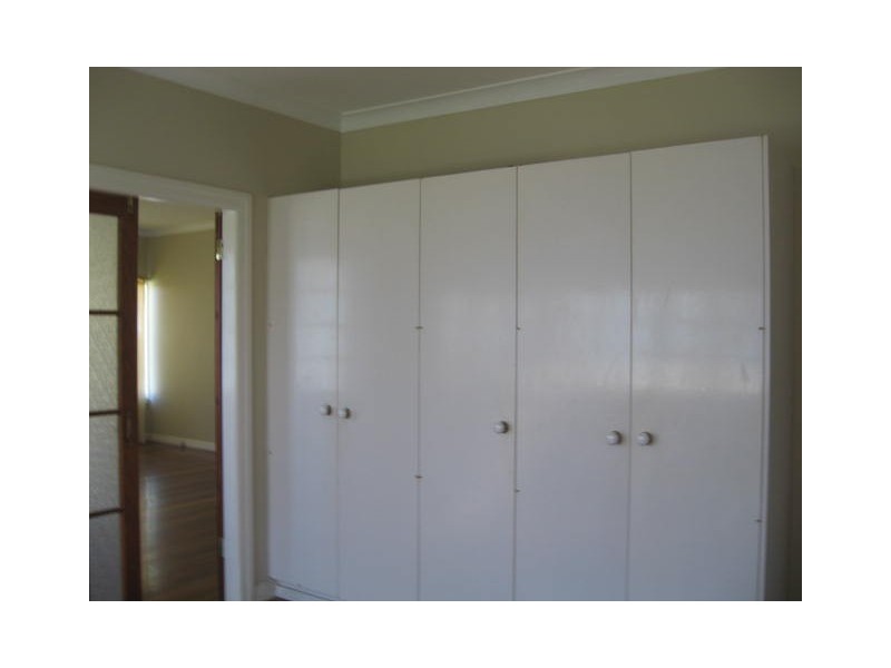 17 Tenanne St, Russell Island QLD 4184