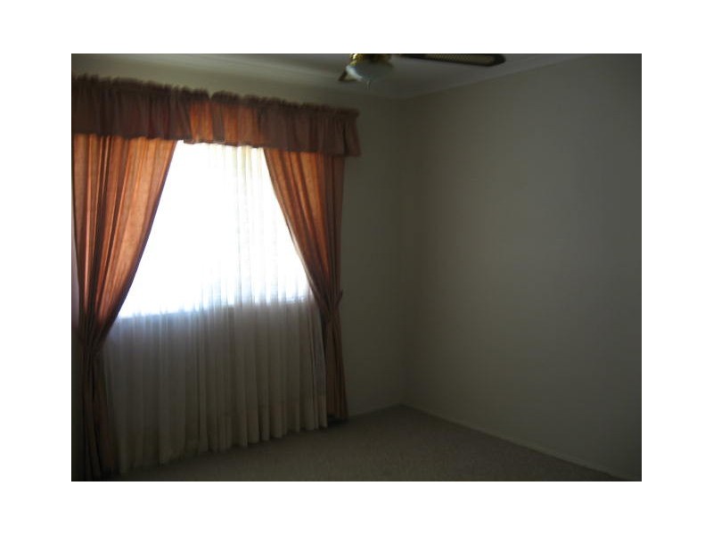 32 pATTERSON, Russell Island QLD 4184