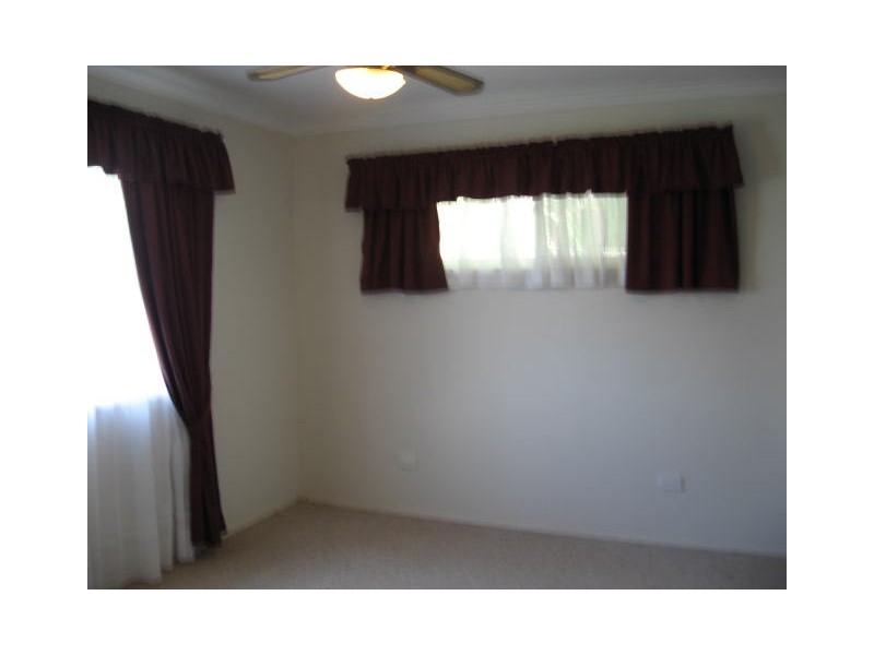 32 pATTERSON, Russell Island QLD 4184