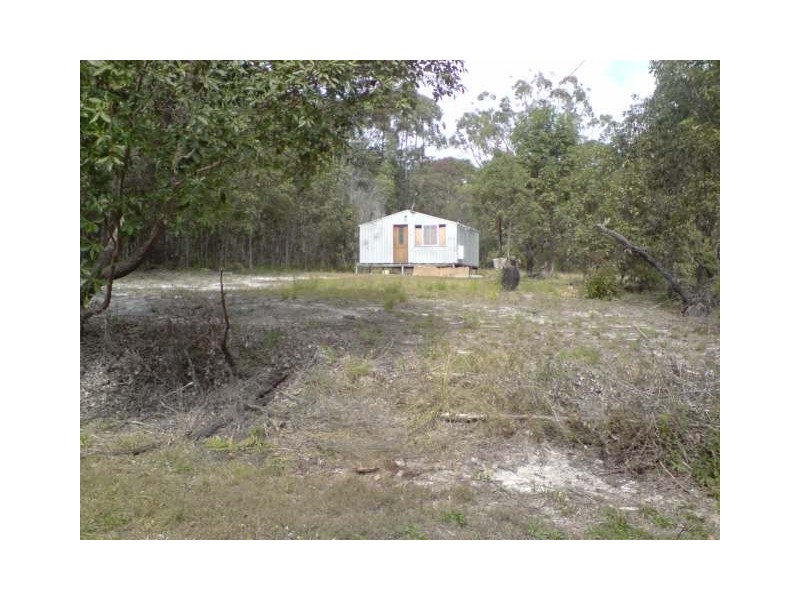 6 Basket Beach Road, Russell Island QLD 4184