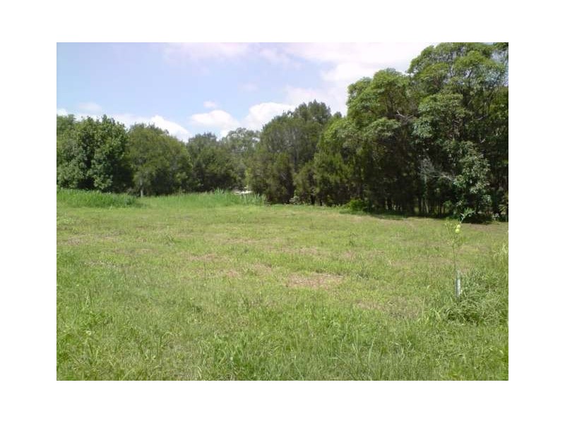 10 Roebuck Road, Russell Island QLD 4184