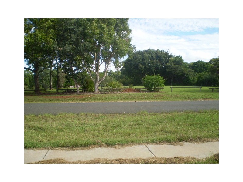 7 Jackson Road, Russell Island QLD 4184