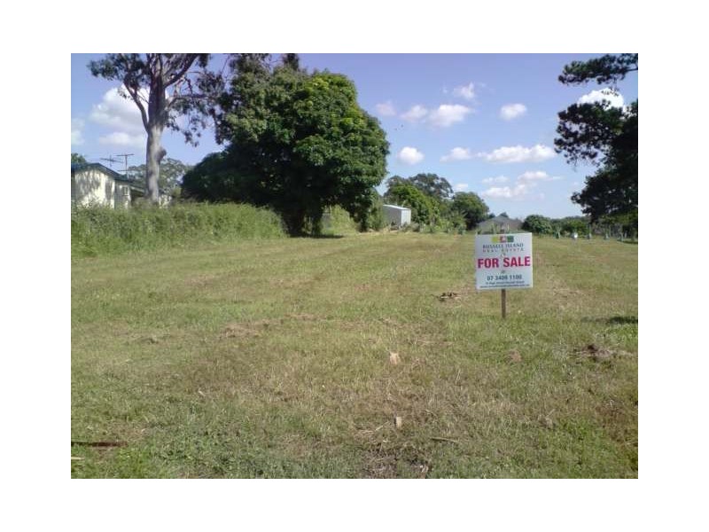 143 High Street, Russell Island QLD 4184
