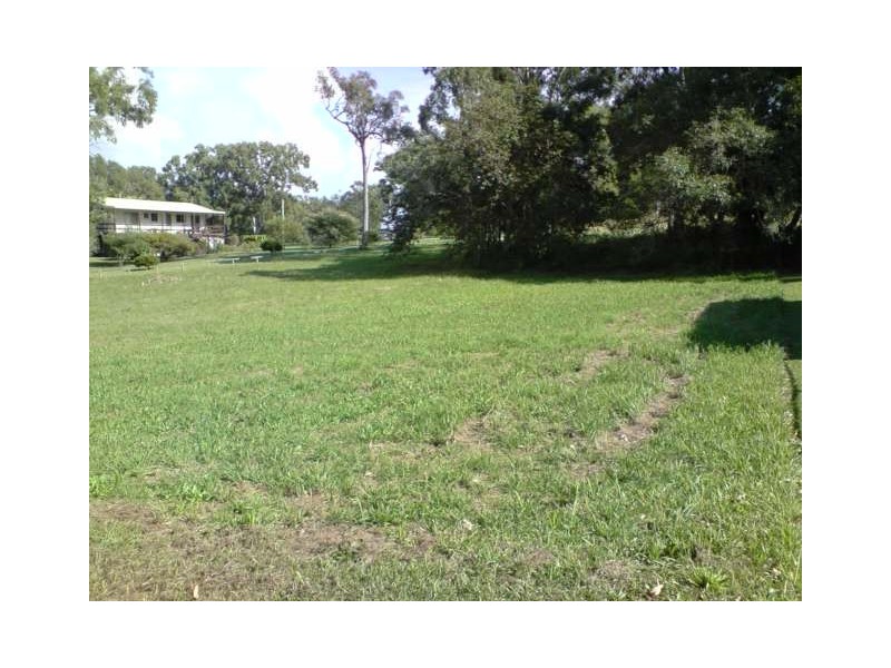 11 Patterson Street, Russell Island QLD 4184