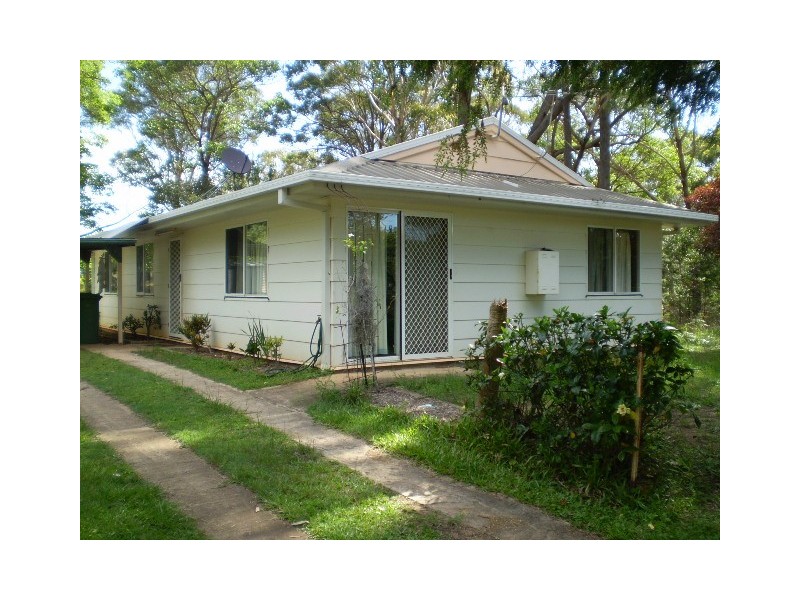 4 Phillips Road, Russell Island QLD 4184