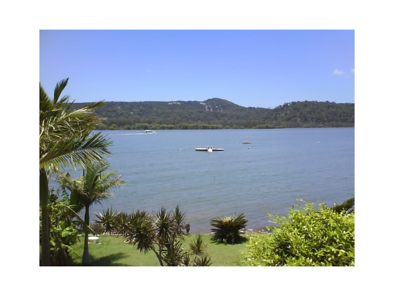 101 Wahine Drive, Russell Island QLD 4184