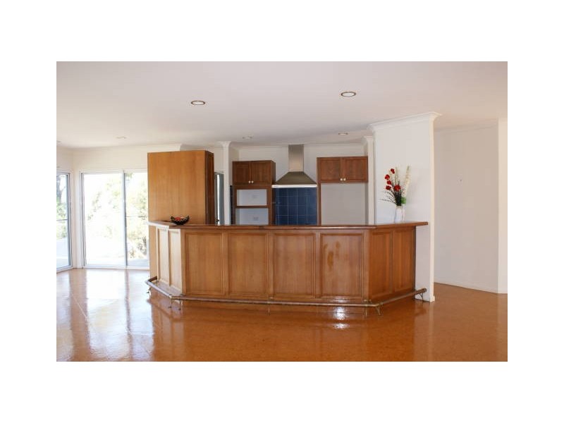 101 Wahine Drive, Russell Island QLD 4184