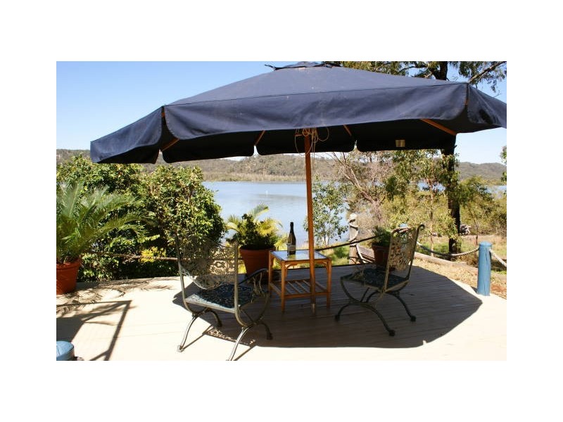 101 Wahine Drive, Russell Island QLD 4184