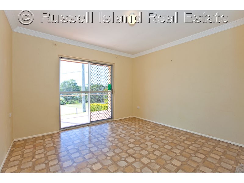6 Inlet Avenue, Russell Island QLD 4184