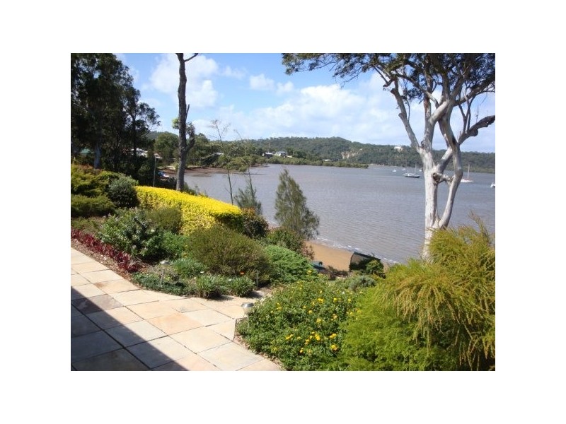 86 Canaipa Point Drive, Russell Island QLD 4184