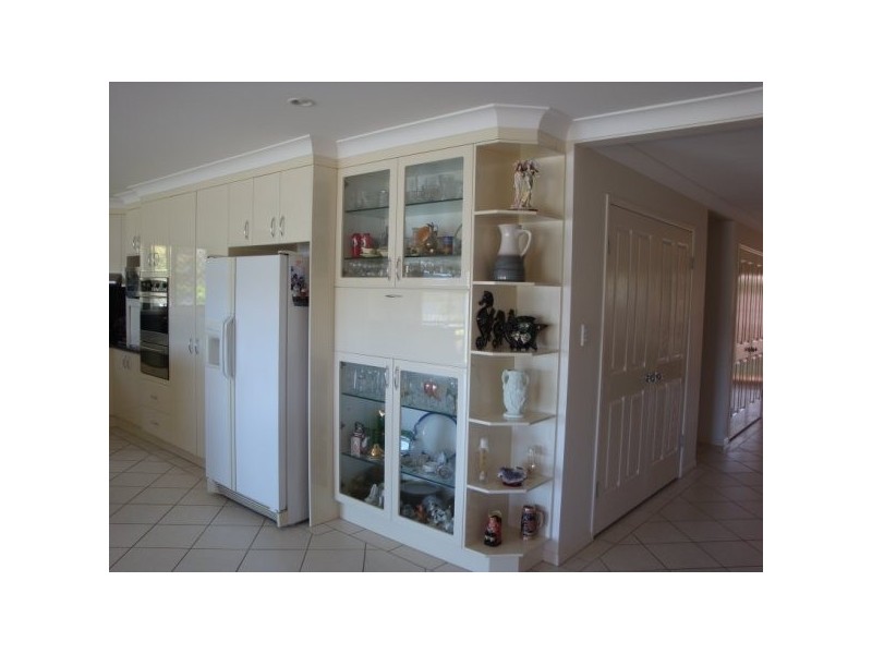 86 Canaipa Point Drive, Russell Island QLD 4184