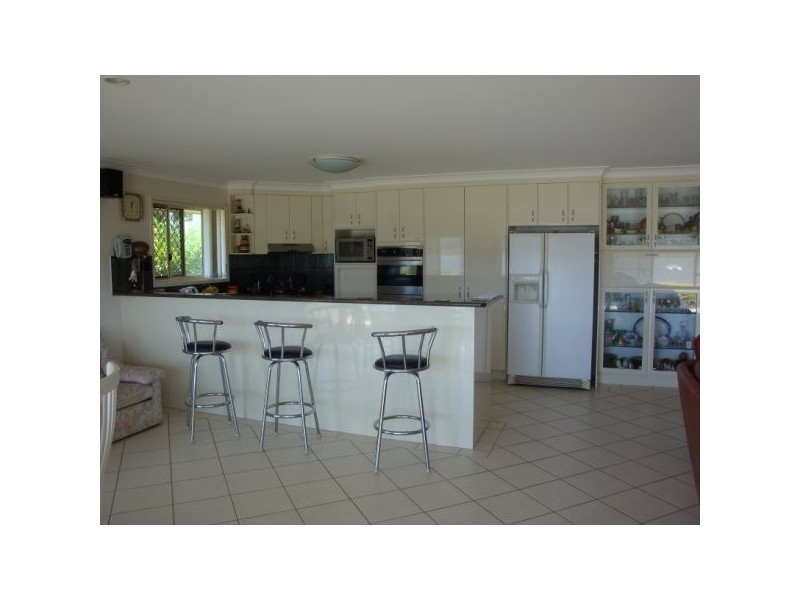 86 Canaipa Point Drive, Russell Island QLD 4184