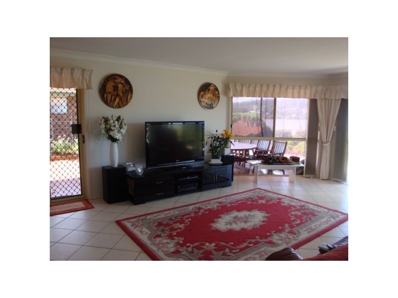 86 Canaipa Point Drive, Russell Island QLD 4184