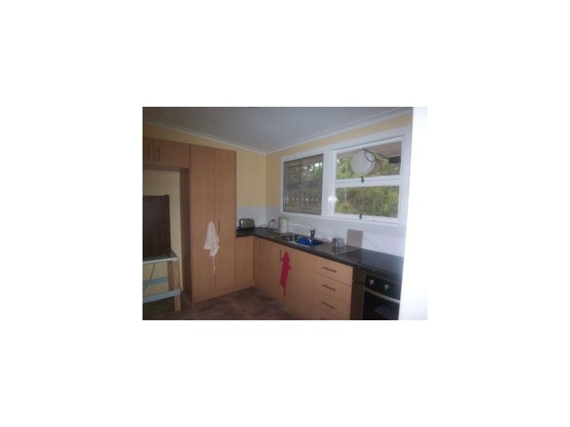 25 Grove Road, Russell Island QLD 4184